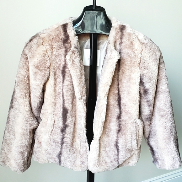 Jack by BB Dakota Jackets & Blazers - JACK by BB Dakota Faux Fur Coat Jacket Size Medium